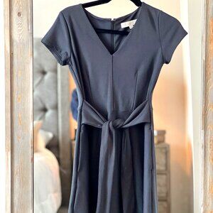 NWT LOFT Charcoal Gray Fit & Flare Dress with Tie Waist – Size 2 Petite